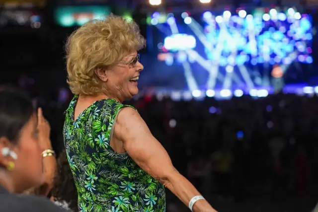 Guest enjoying a live show